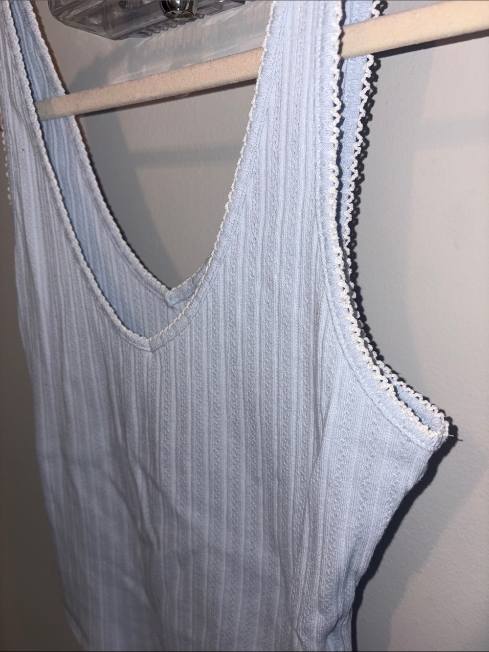 Universal Thread Light Blue Ribbed V-Neck Tank - Picture 2 of 2